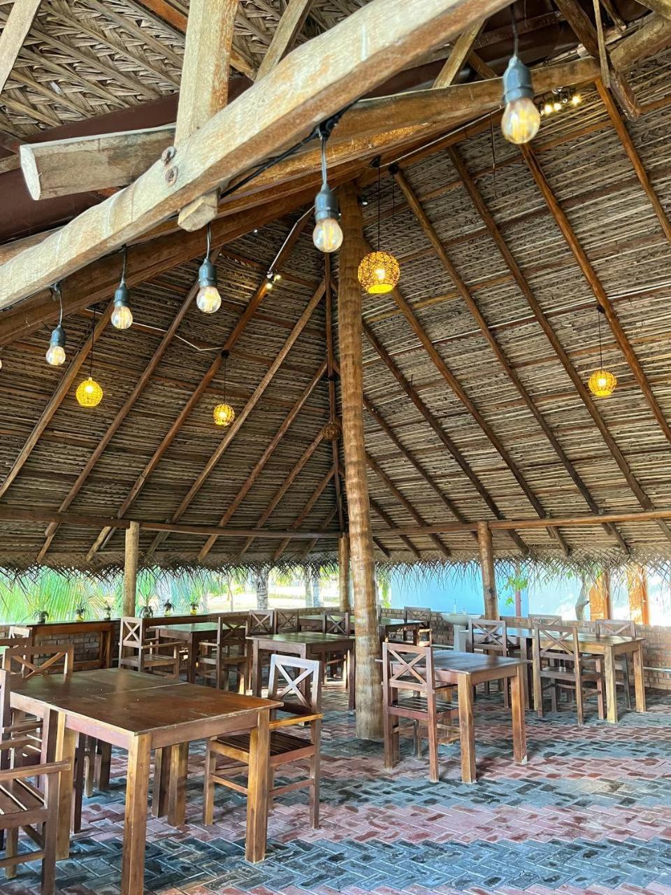 Nn Beach Resort & Spa Nilaveli Extérieur photo