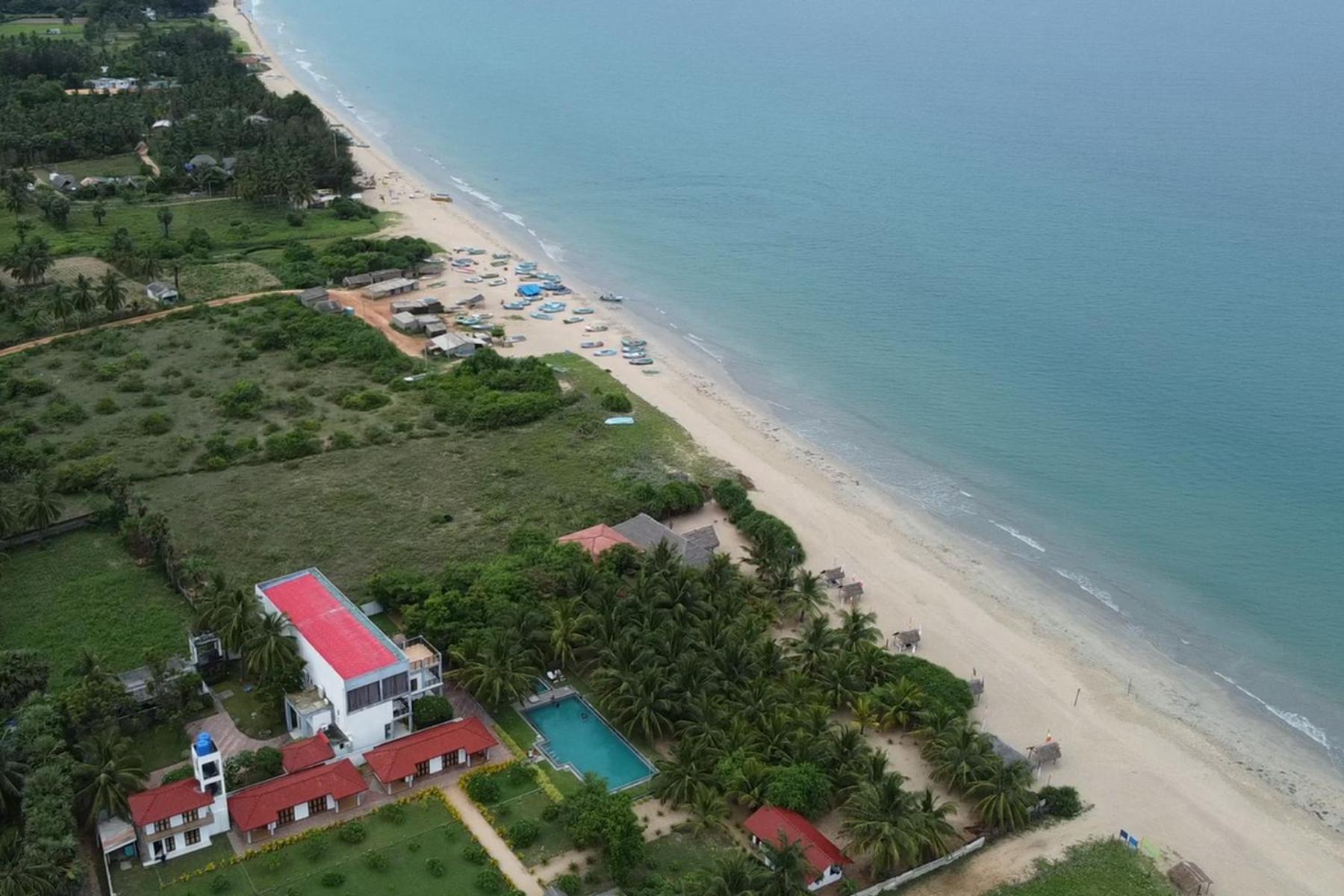 Nn Beach Resort & Spa Nilaveli Extérieur photo